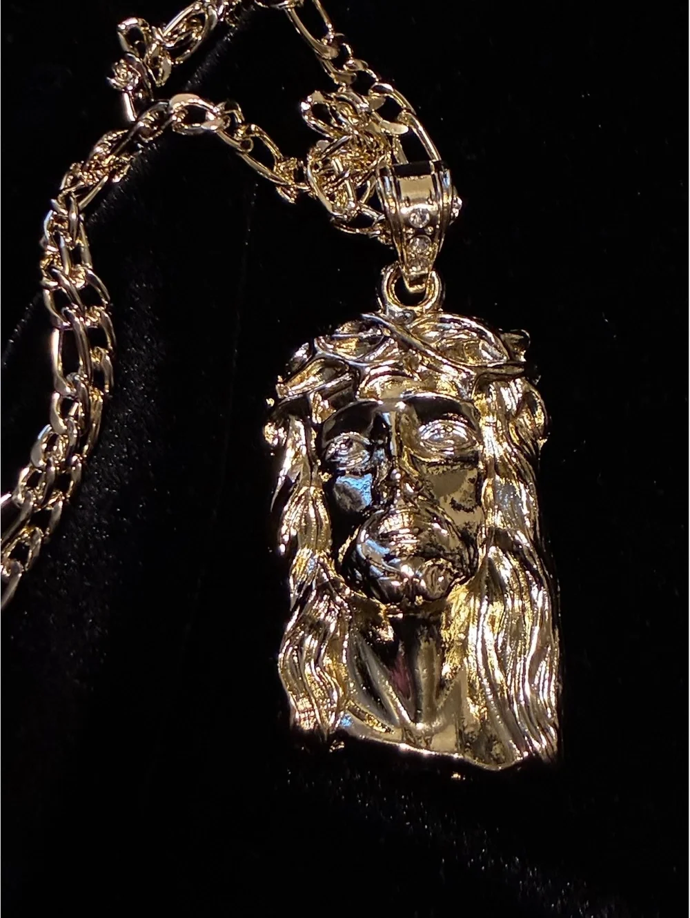 Gold Tone Jesus Piece Pendant Necklace 20”